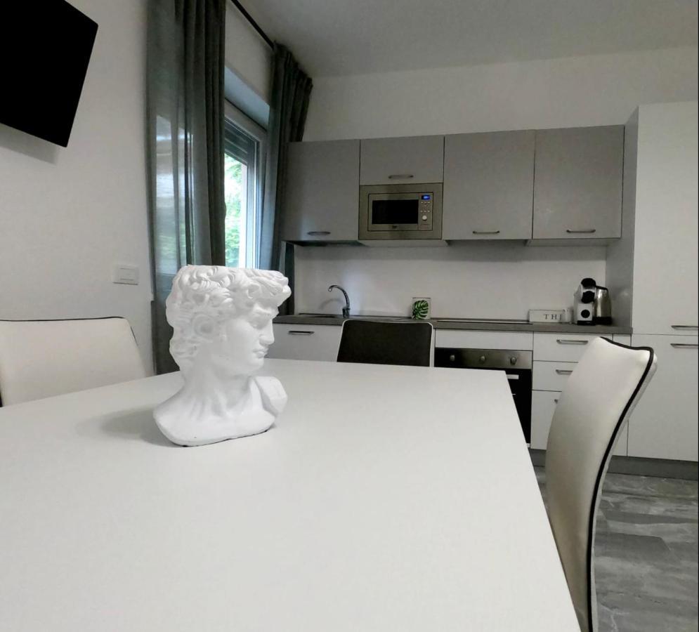 Vatican Inside Apartment Рим Экстерьер фото